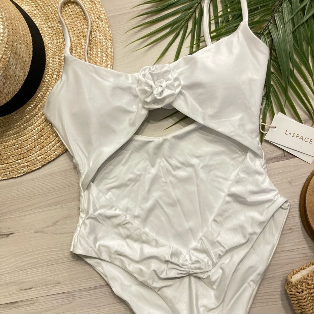 l*space White Cutout One-Piece Bridal Swimsuit - Picture 6 of 16